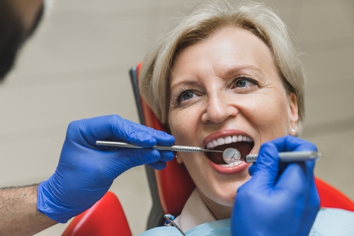 dental implant surgery 